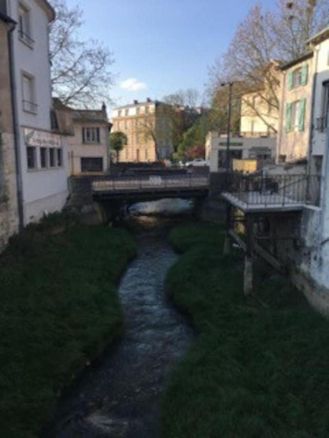Au Chevet Des Canaux De Verdun Ngoại thất bức ảnh